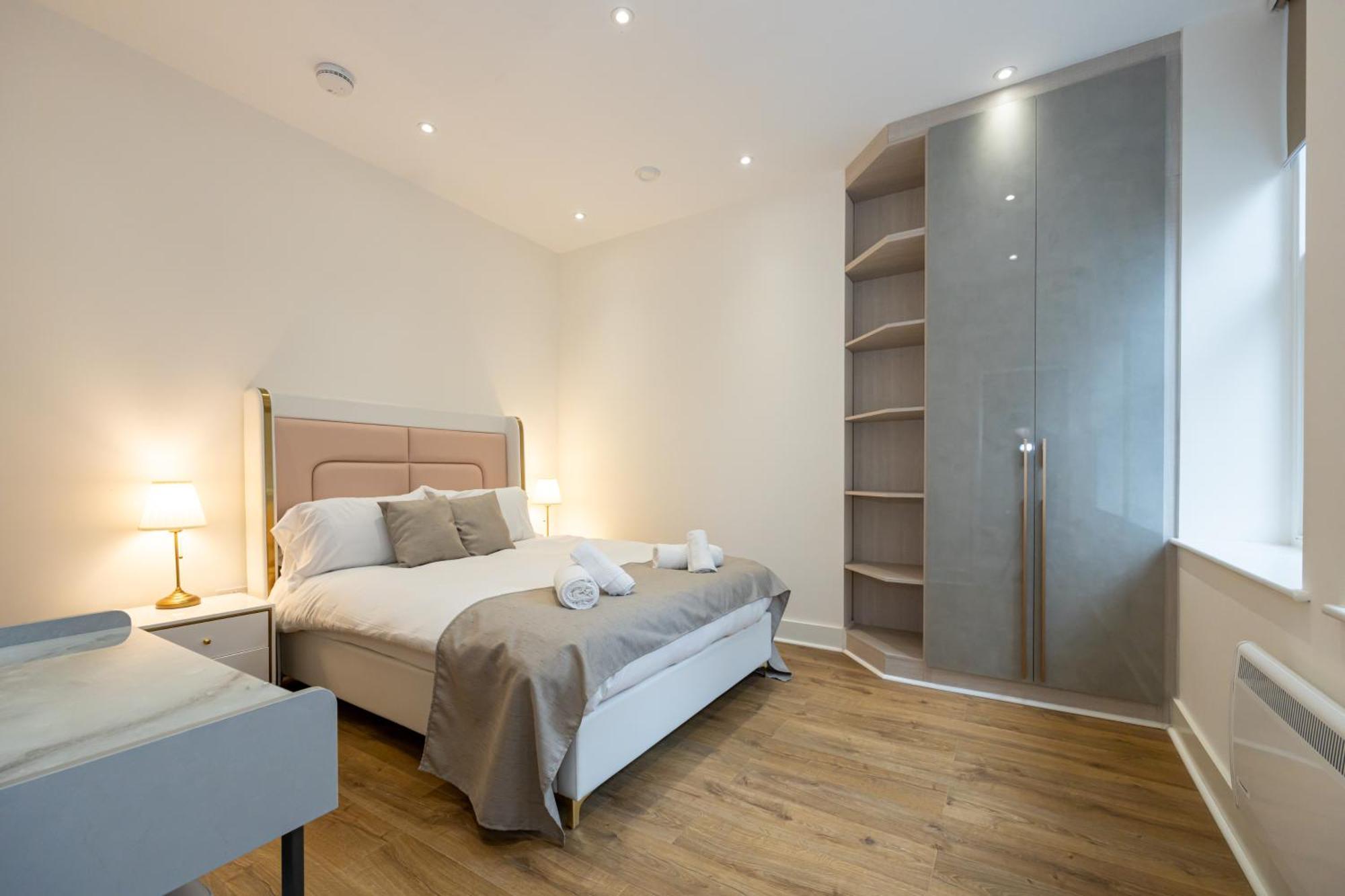 Amazing 1Bd Apartment China Town Manchester Buitenkant foto