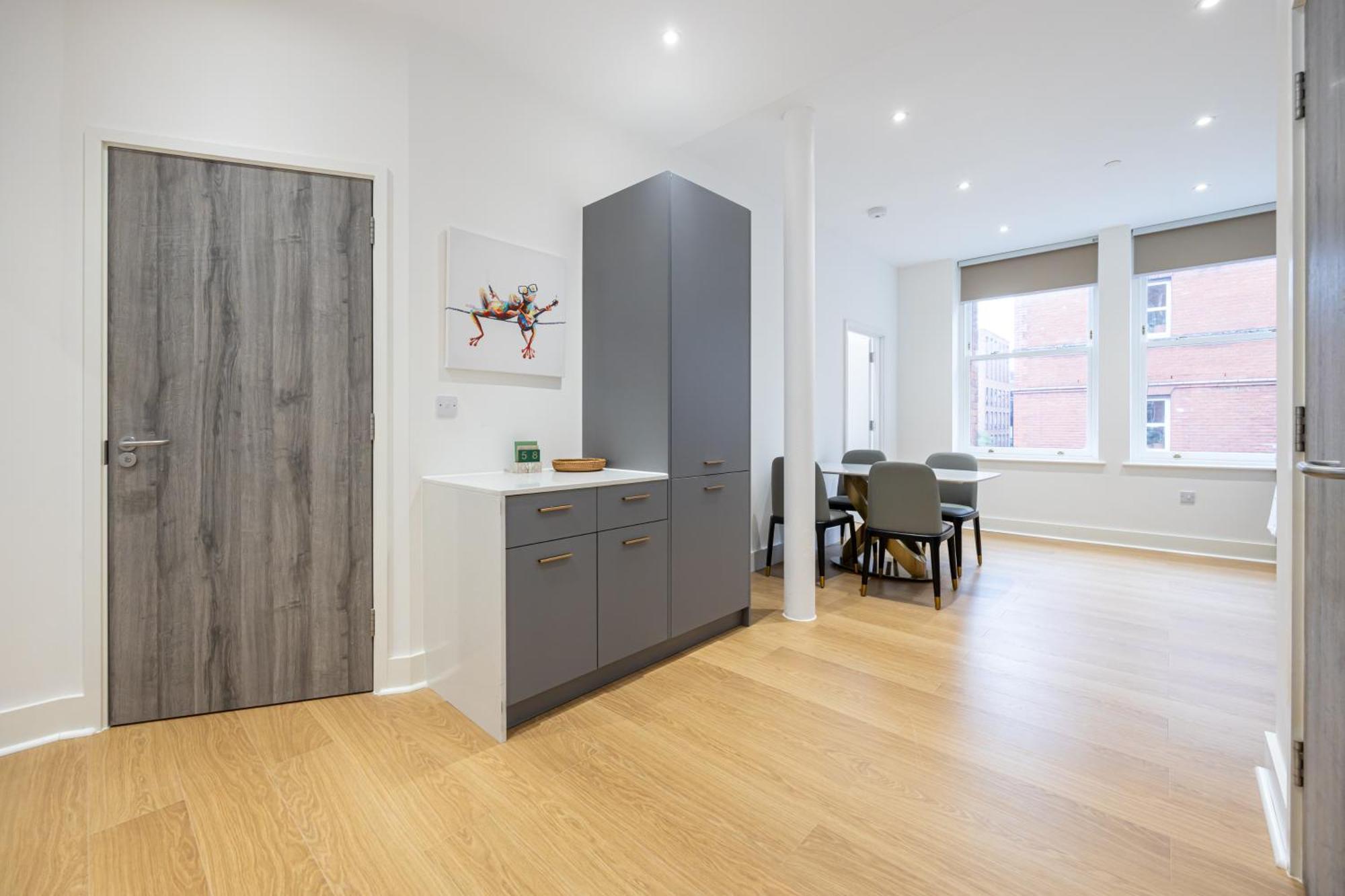 Amazing 1Bd Apartment China Town Manchester Buitenkant foto